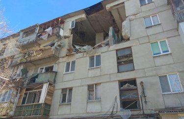 Війська РФ посилено обстрілюють агломерацію Сєвєродонецька: пошкоджено понад 20 будівель, є загиблі (ФОТО)