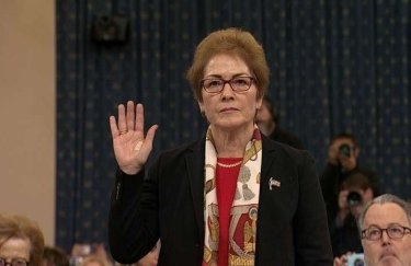 Мари Йованович в Конгрессе США
