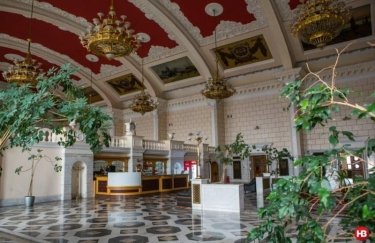 "Укрзалізниця" відкрила всі платні зали очікування безкоштовно: хто може скористатися