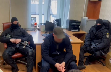 В Україні знову піймали і вже судитимуть впливових "злодіїв у законі" Умку й Лашу Свана