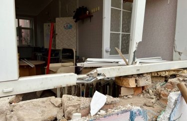 Войска РФ обстреляли детский сад в Николаеве: ФОТО