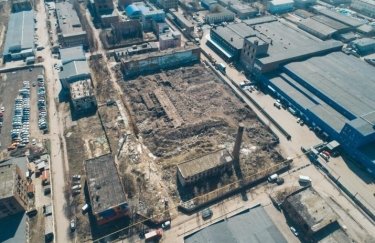 Завод "Радикал" не работает с 1996 года. Фото: Информатор Завод "Радикал" не работает с 1996 года. Фото: Информатор
