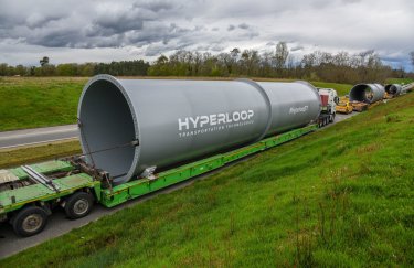 Hyperloop Transportation начала строить во Франции тестовую установку