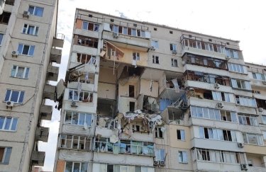 Последствия взрыва в 10-этажке в Киеве. Фото: ГСЧС