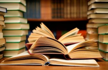 Скільки коштує видати книгу в Україні у 2026 році