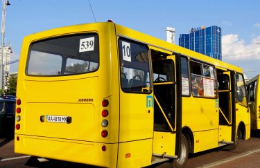 В Киеве ездят 70 маршруток-нелегалов