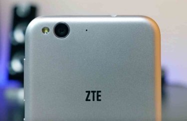 Трамп поможет бренду смартфонов ZTE возобновить работу на рынке США