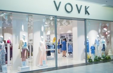 Бренд одежды VOVK откроет 10 магазинов-студий и обновит онлайн-магазин