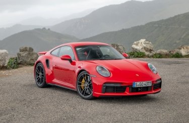 Porsche ожидает рекордных продаж автомобилей, несмотря на нехватку чипов