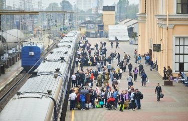 Фото: Укрзалізниця "Укрзалізниця" додала у застосунок з придбання квитків опцію пересадок, зокрема всередині поїзда