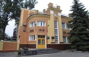 Фенольный завод в Новгородском. Фото: Википедия