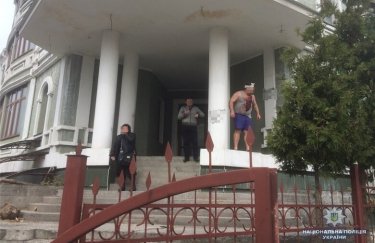 Из-за спорного общежития-особняка в Киеве снова стреляли