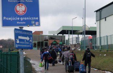 Трудности миграции. Проблемы с польскими визами вынуждают украинцев уезжать на работу в другие страны ЕС