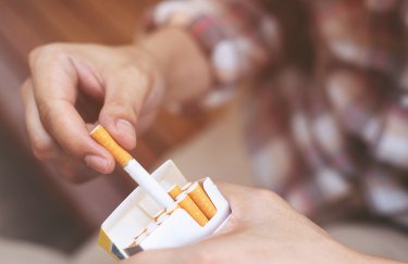 Новая Зеландия первой в мире запретит курение сигарет для следующего поколения