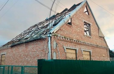 Оккупанты накрыли огнем Никопольщину: повреждены 20 домов