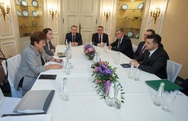 Встреча Зеленского с Георгиевой в Мюнхене. Фото: ОПУ