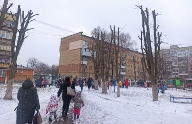 Украинские власти работают над эвакуацией из Гостомеля и Бучи, — Арестович