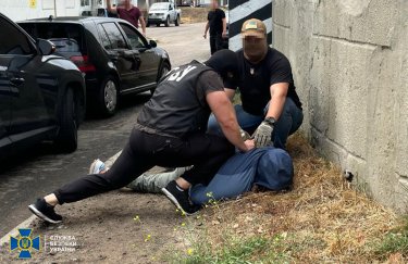 СБУ задержала заместителя Херсонского военкома и председателя ВЛК в Прикарпатье СБУ задержала заместителя Херсонского военкома и председателя ВЛК в Прикарпатье