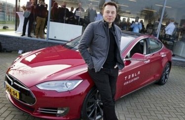 Tesla запустила мгновенную и дешевую страховую услугу