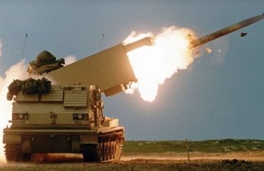 Британія передала Україні нову зброю, зокрема ракети для MLRS