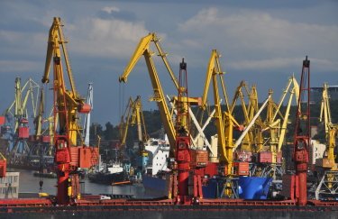 Ключевые черноморские порты Украины возобновили свою работу – Bloomberg