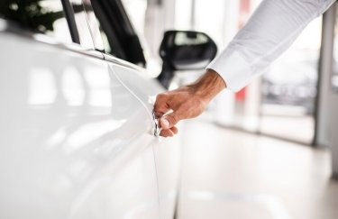 В Україні зростають продажі електромобілів / Freepik В Україні зростають продажі електромобілів