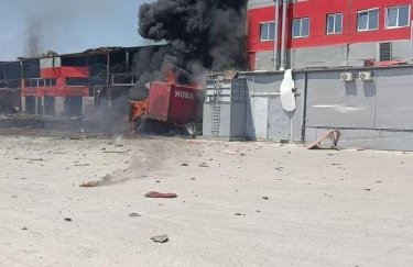 "Нова пошта" перетворює свої відділення на локальні склади через постійні удари РФ