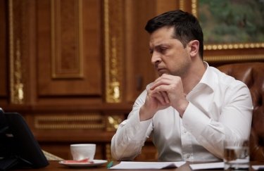 Зеленский провел с Байденом "долгий и откровенный разговор". Фото: пресс-служба ОП Владимир Зеленский, президент Украины
