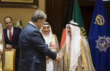 Порошенко договорился о безвизовом режиме с Кувейтом