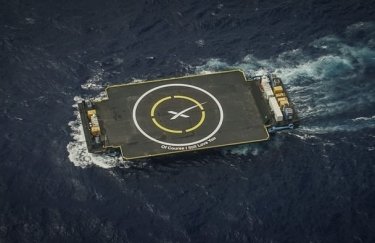 SpaceX построит третью морскую посадочную платформу