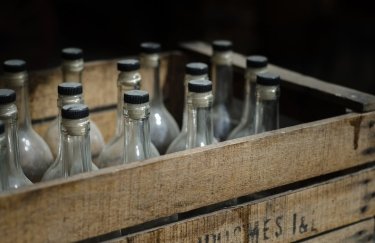 Кабмин повысил минимальные цены на алкоголь