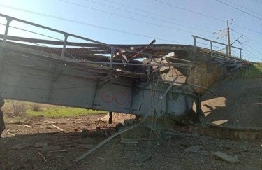 Под Мелитополем подорван мост, которым оккупанты завозили оружие из Крыма