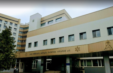 Как главврач киевской больницы, несмотря на  жалобы пациентов и уголовные дела, продолжает оставаться на должности