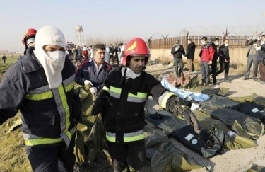 Последствия крушения украинского самолета в Иране. Фото: CNN