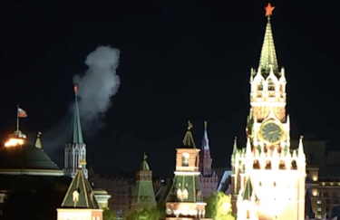 Кремль, пожар, крыша