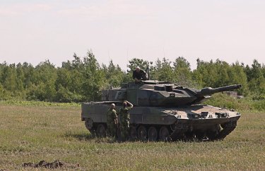 танк Stridsvagn 122