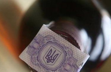 В Украине запустили онлайн-сервис по проверке легальности водки и сигарет