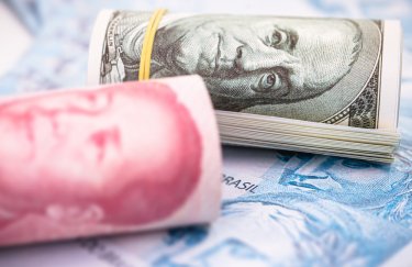 В Китае безосновательно снизили ставки по депозитам в долларах — Reuters