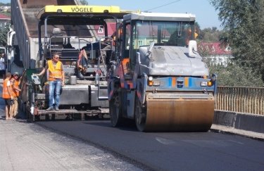 В Украине планируют построить 4800 км дорог, 6 портов и 11 логистических центров