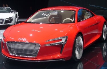 Audi приостановила поставки в США / Википедия автомобиль Audi