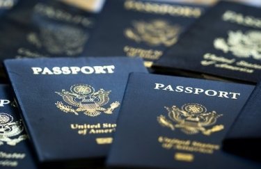 В США выдали первый паспорт с гендером X
