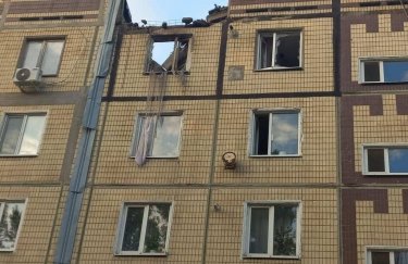 Россияне ударили из "Градов" по жилым кварталам Никополя: двое погибших