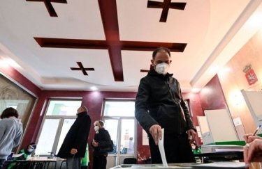 На местных выборах в Грузии побеждает правящая партия. Фото: ВВС На местных выборах в Грузии побеждает правящая партия. Фото: ВВС