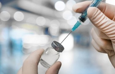 Украинцы смогут бесплатно вакцинироваться в частных клиниках — Минздрав