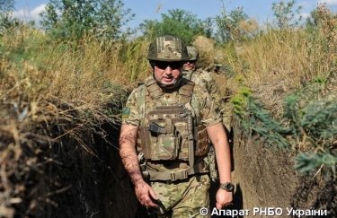 Турчинов предлагает усилить военное присутствие Украины в Азовском море