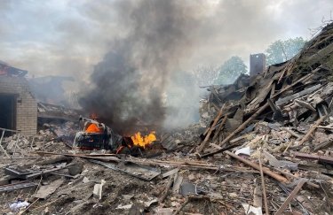Россияне нанесли ракетный удар по Славянску: повреждены дома