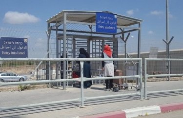 Израиль закрыл единственный пункт пропуска на границе с сектором Газа