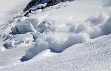 В Карпатах есть значительный риск схода лавин — ГСЧС