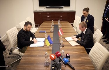 Украина и Латвия подписали двустороннее соглашение о безопасности: что оно будет предусматривать