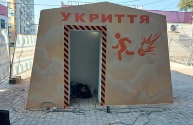У Харкові встановили першу зупинку-укриття (ФОТО, ВІДЕО)
